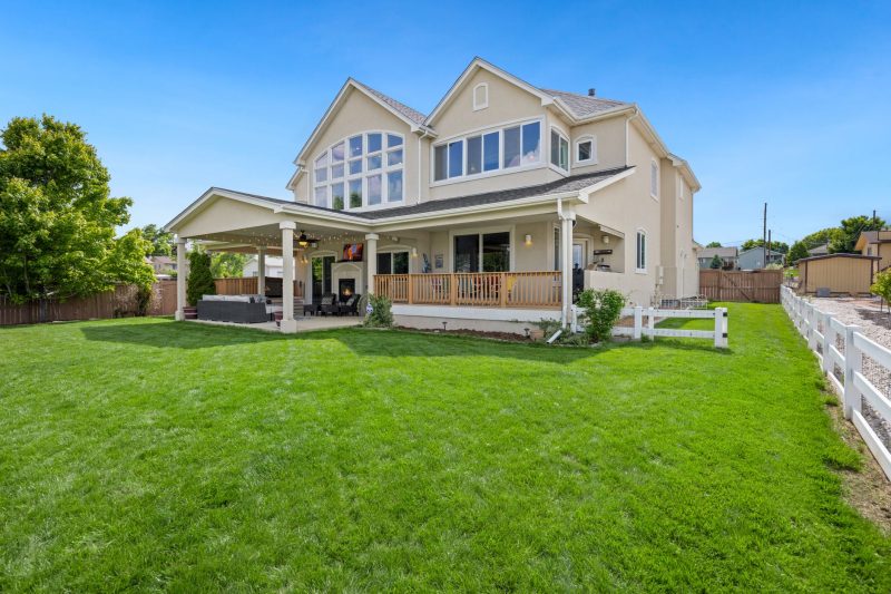 Home 11 Mid-Summer Mortgage Moves: What Current Trends Mean for Your August Home Purchase or Refinance